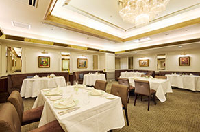 クラウンレストラン